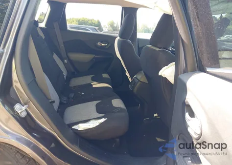 2014 Jeep Cherokee Latitude z USA, uszkodzony, nr VIN 1C4PJMCBXEW184755